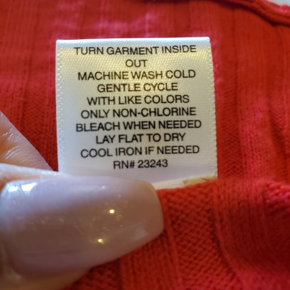 New York & Co red Sweater - Picture 4 of 5